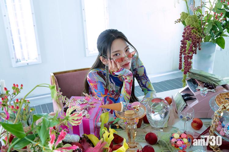 少女時代孝淵 今日開直播與Fans交流