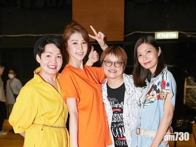 曾與施匡翹除罩合照 新城高層初步確診新冠肺炎