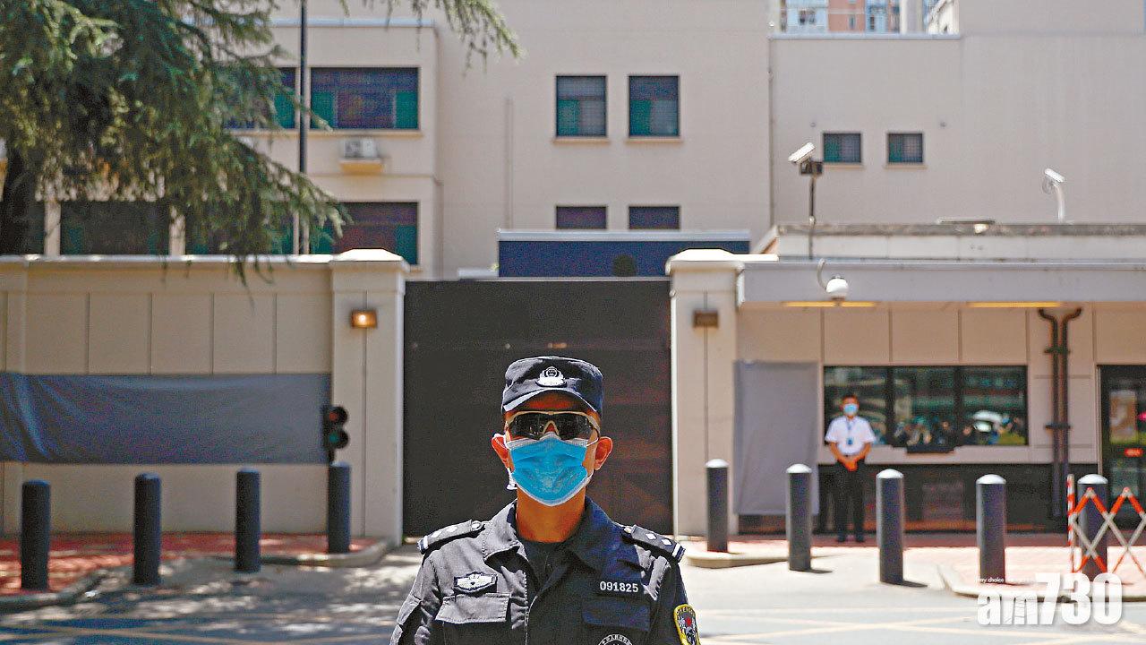 互關領館 美駐成都總領館關閉 中方人員正門入︰光明正大接管