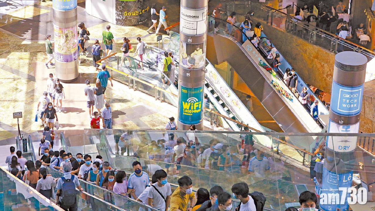 全民檢測 擬18區設收集站 政府招募私家醫護助檢測