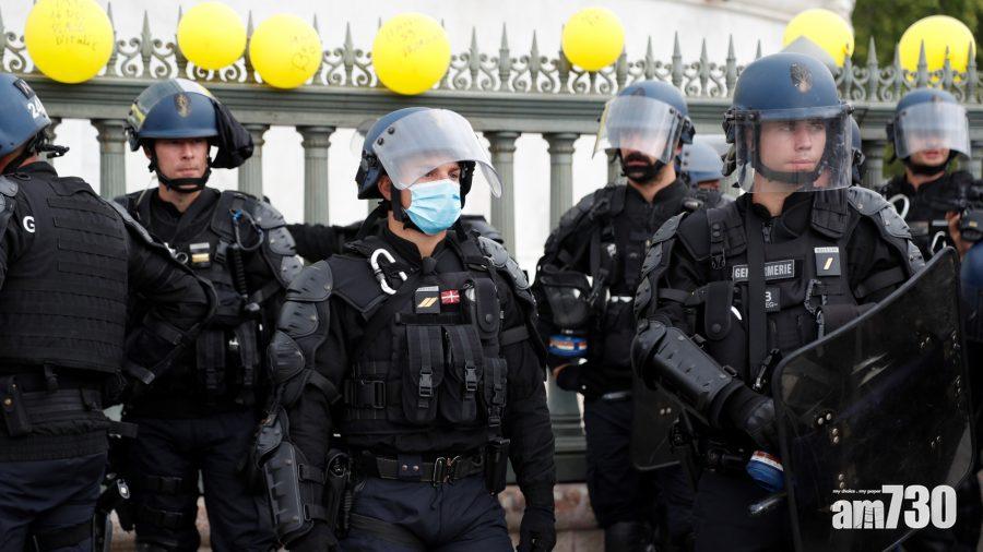 【新冠肺炎】法國出動防暴警到馬賽協助執行戴口罩令