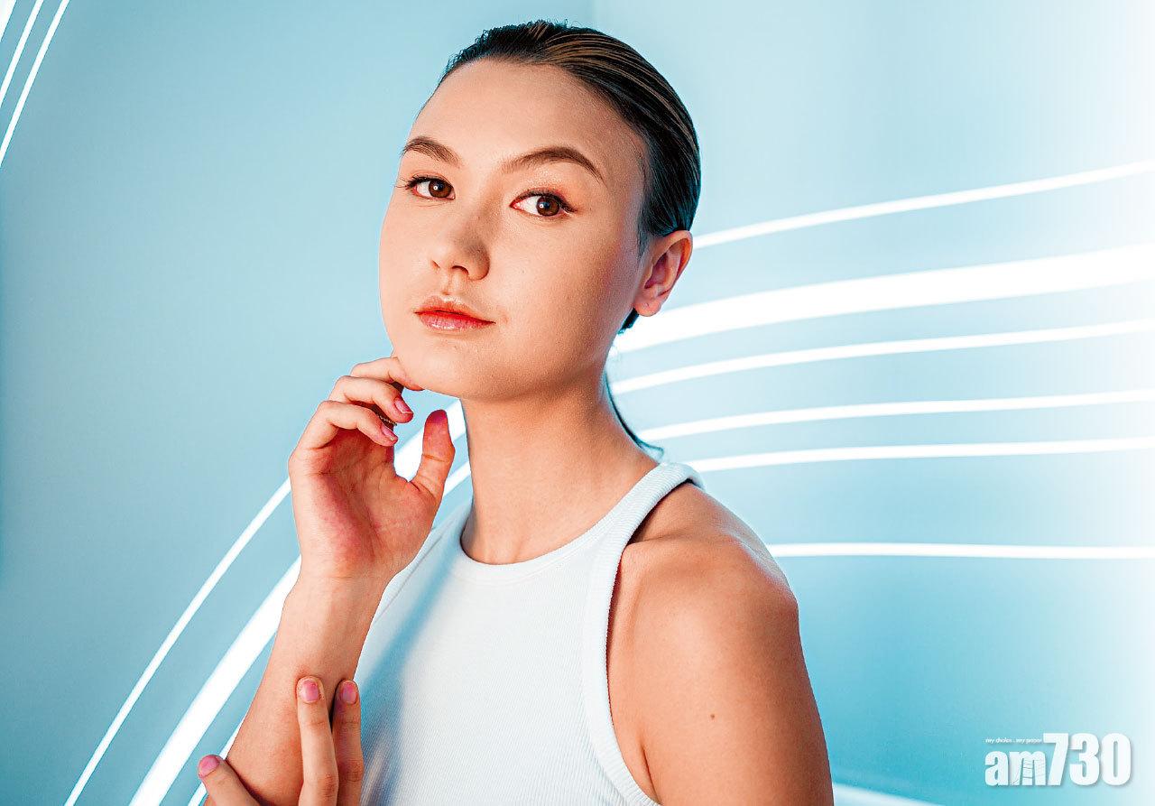 GIVENCHY 四色蜜粉 塑造透亮底妝