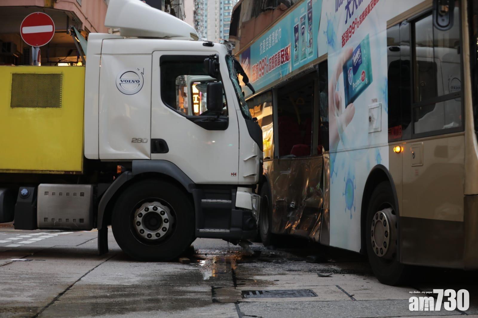 攔腰撞九巴釀24傷　洗街車男司機涉危駕被捕