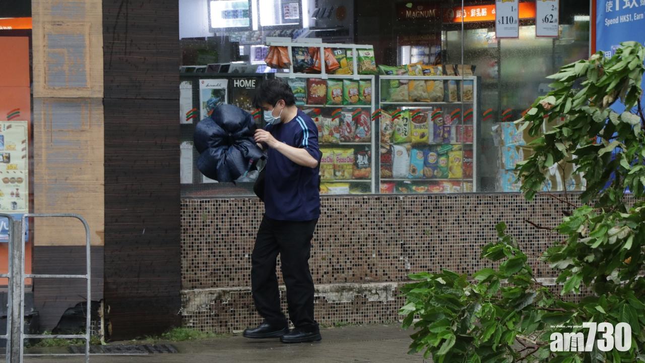 天文台：料每小時80公里強陣風吹襲　新界北錄超過70毫米雨量