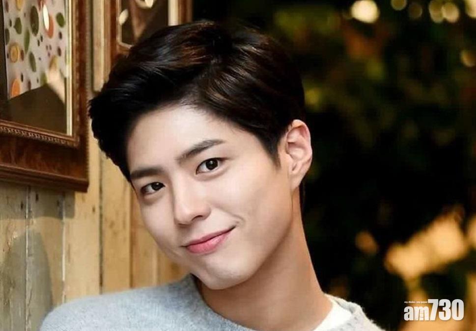 【型男畢業】朴寶劍海軍look出席畢業禮