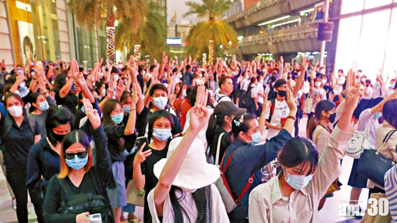 泰示威  國會下周召開特別會議