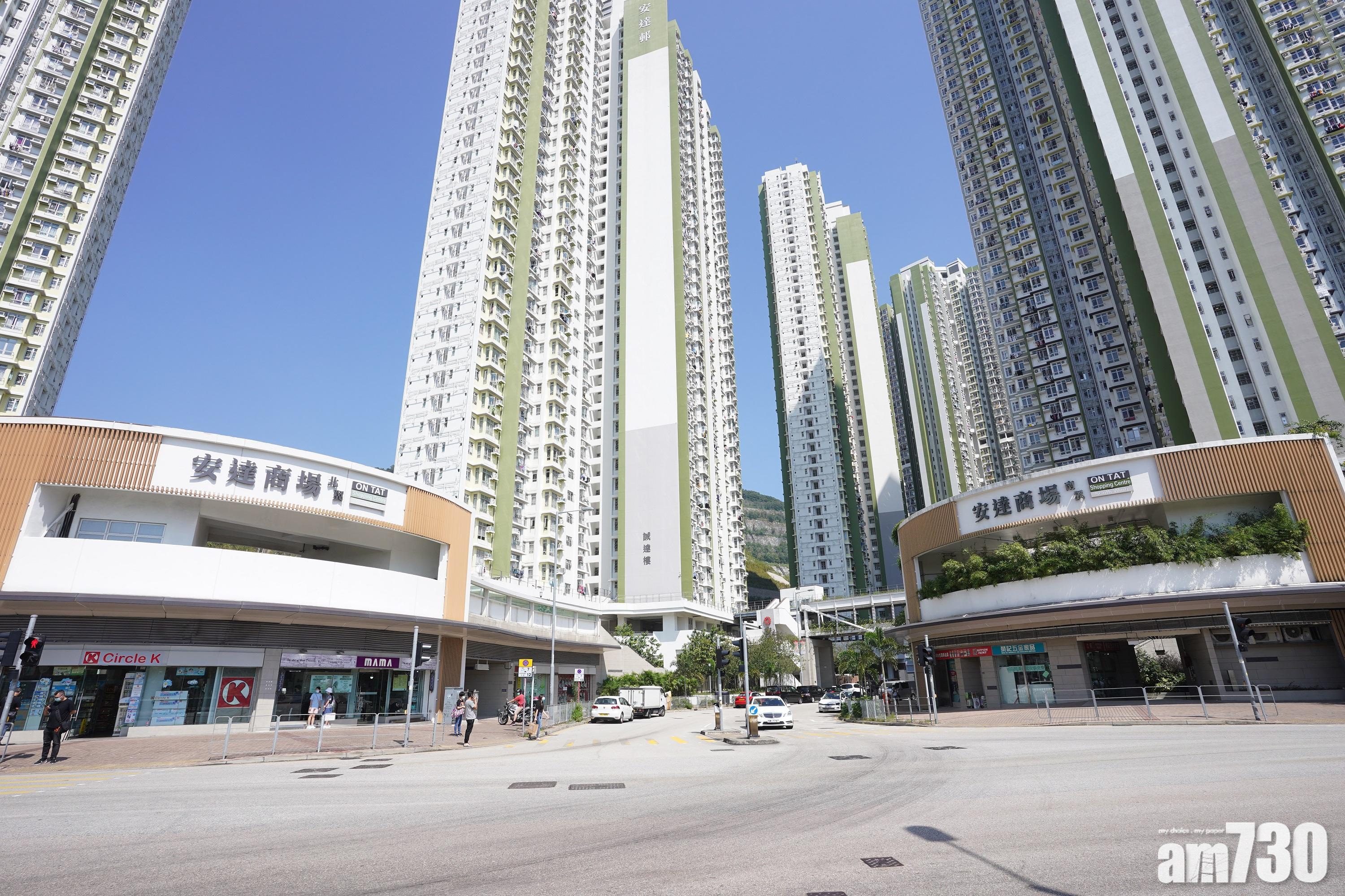 【網上熱話】私煙單張派上樓　公屋戶批保安把關不力