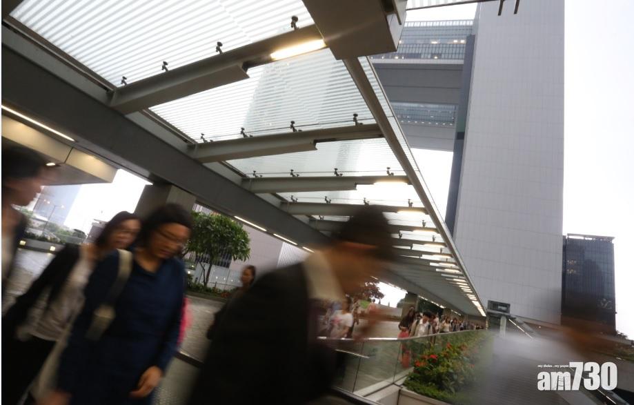 【防疫抗疫基金】公務員事務局：截至上月底開設2.9萬個職位