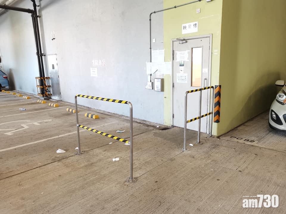 【網上熱話】用紙巾開完門掉地下　街坊缺道德行為被批