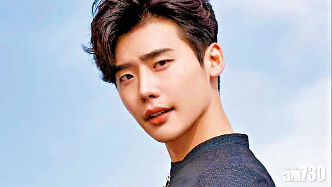 李鍾碩退伍拍戲