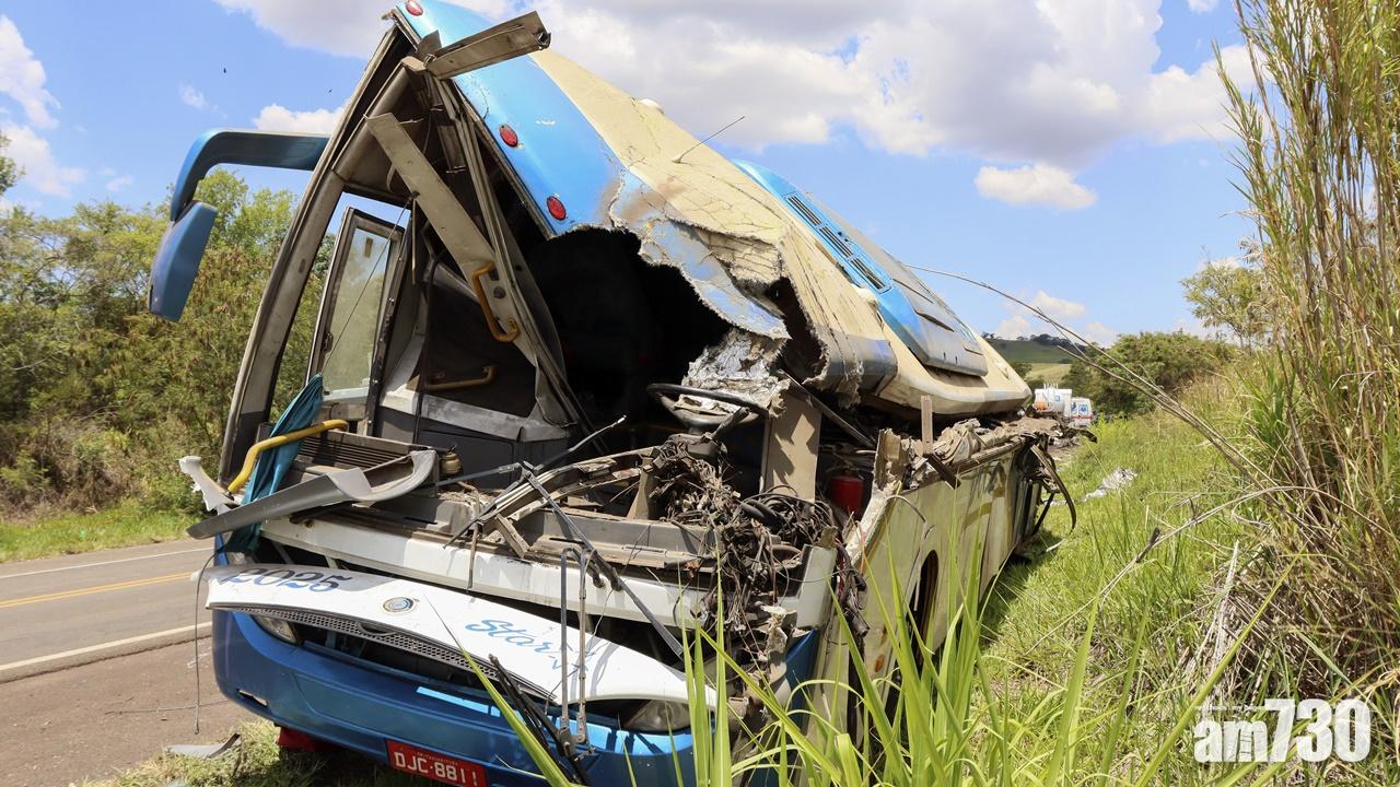 巴西聖保羅州有巴士與貨車相撞至少41死