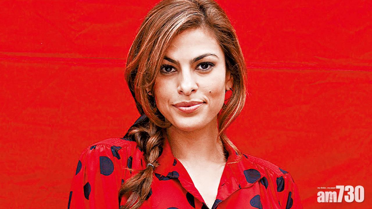 伊娃被寸整容：開心就整