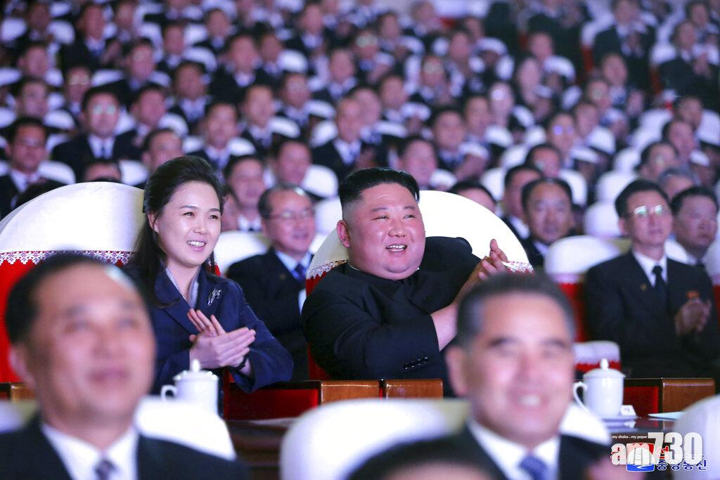 神隱逾一年 北韓第一夫人李雪主公開露面