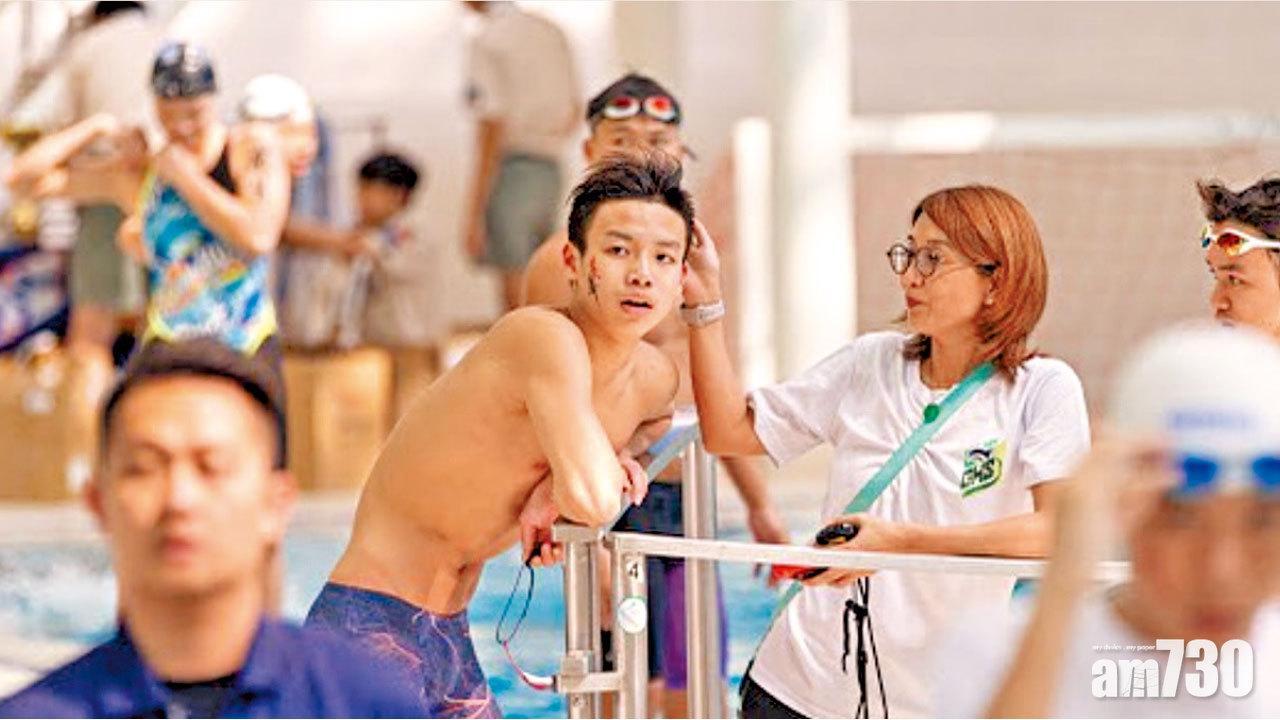 保險拒賠 英華向校友募捐60萬 學界泳將何肇倫心臟手術成功