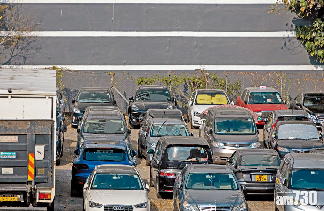 加私家車首次登記稅 汽車會：無助解塞車