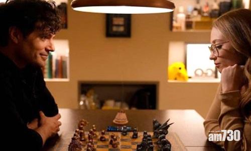 超人女友｜亨利卡維自爆戀上電影公司副總裁