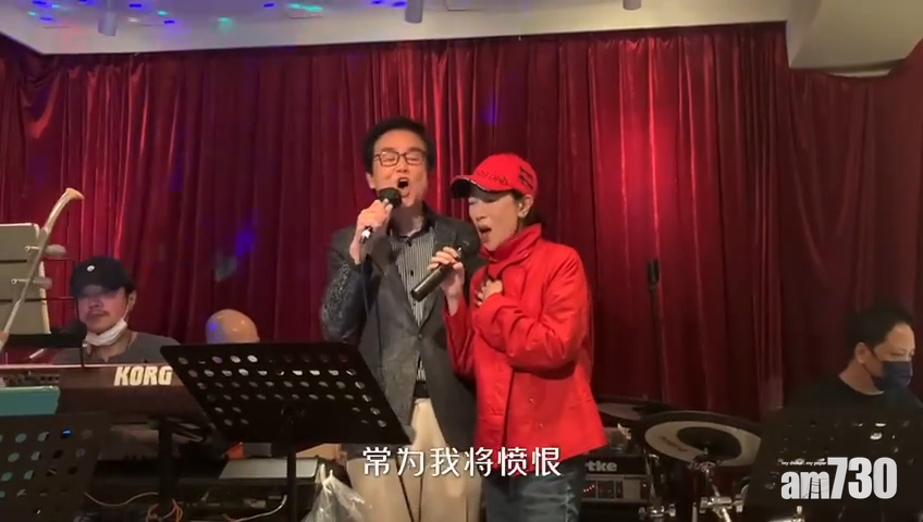 袁潔瑩露面 孖黃百鳴合唱《良師頌》 