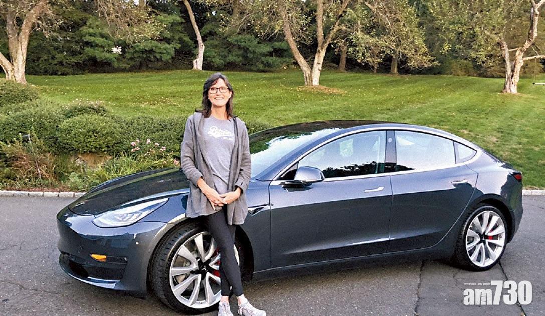 「女股神」加倉ADR　騰訊反彈2%