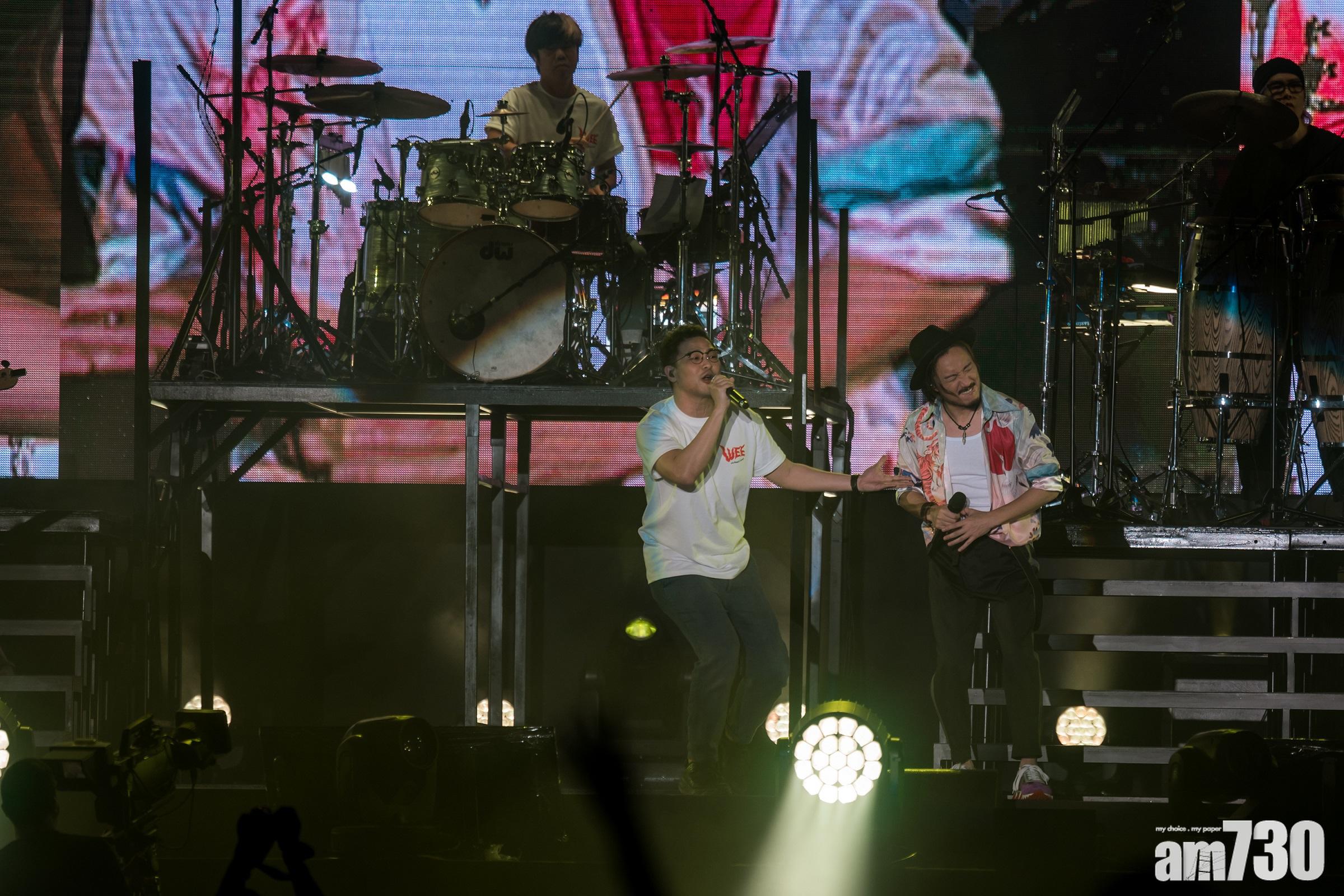 鄭中基演唱會｜獲「暴龍腔」宣布「復出」  RubberBand唱《未來見》送給香港人(有片)