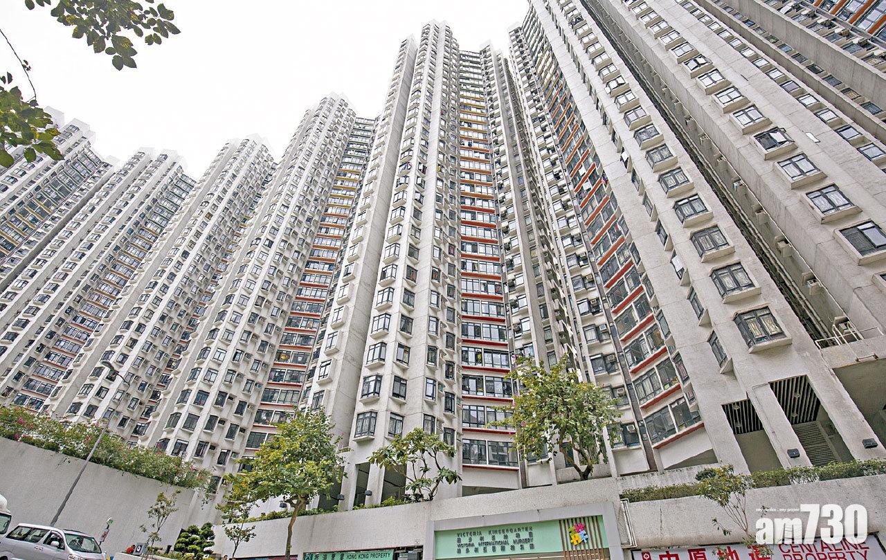 變種病毒｜警員凌晨圍封薄扶林道豪峰及康怡花園N2座