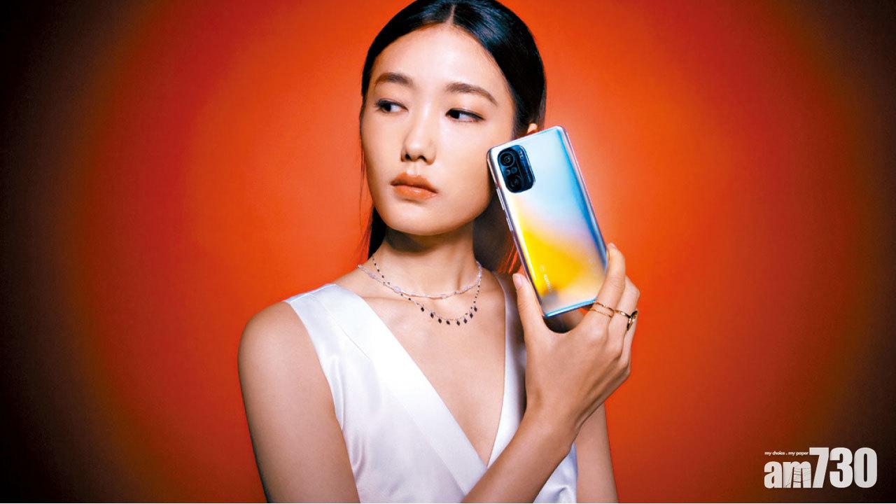 家族團圓 今日開賣 小米11i/11 Lite 5G勝在靚芒