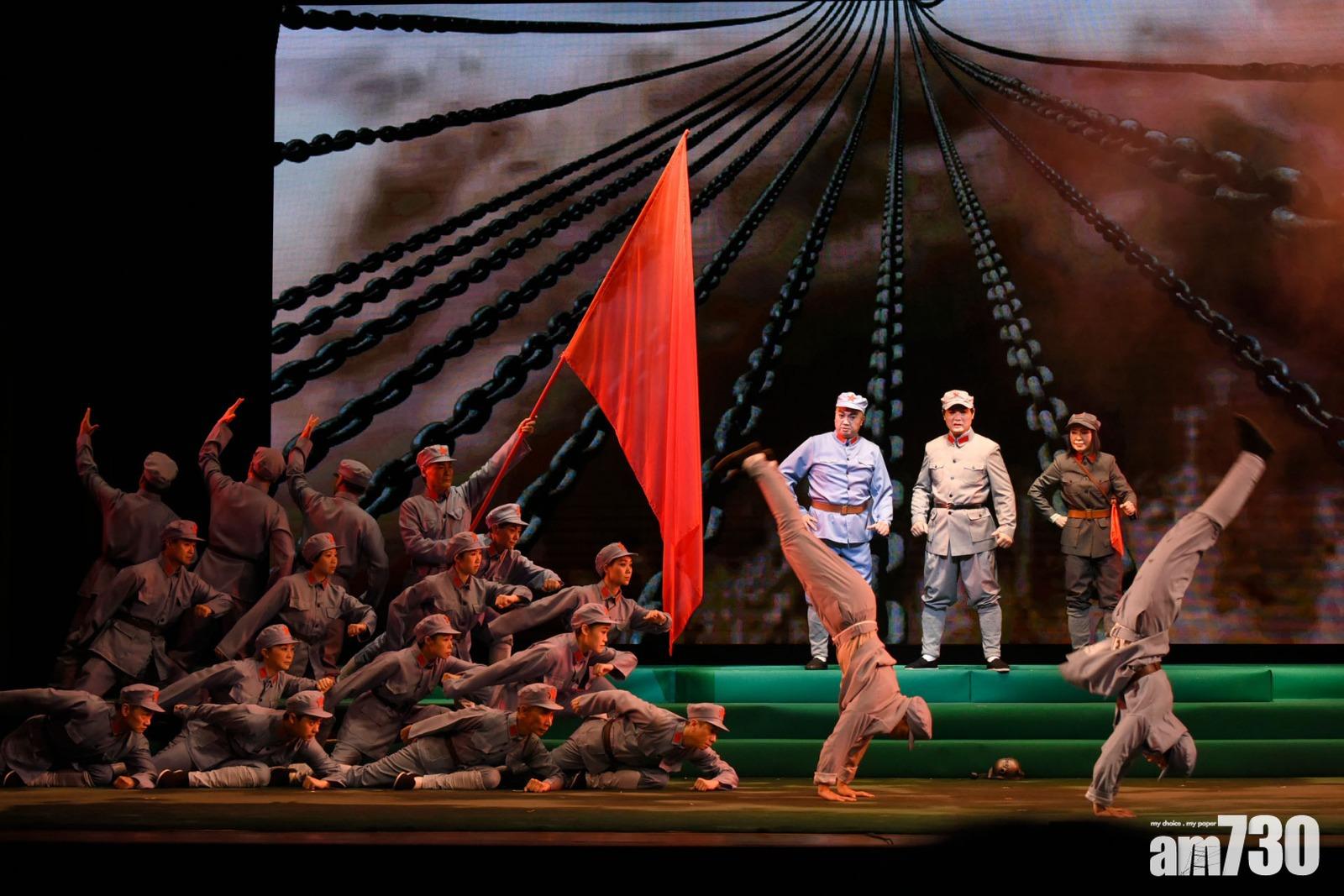 李居明預言七月可扭轉乾坤 粵劇翻生敲響鑼鼓震走霉氣 新光推三齣大戲又搞千人首映