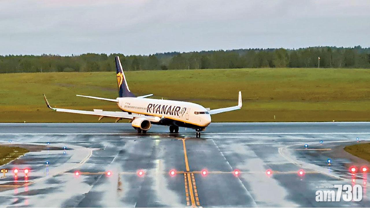 逼降拘捕 記者母懇求救兒子 機師通話揭白俄建議客機降落