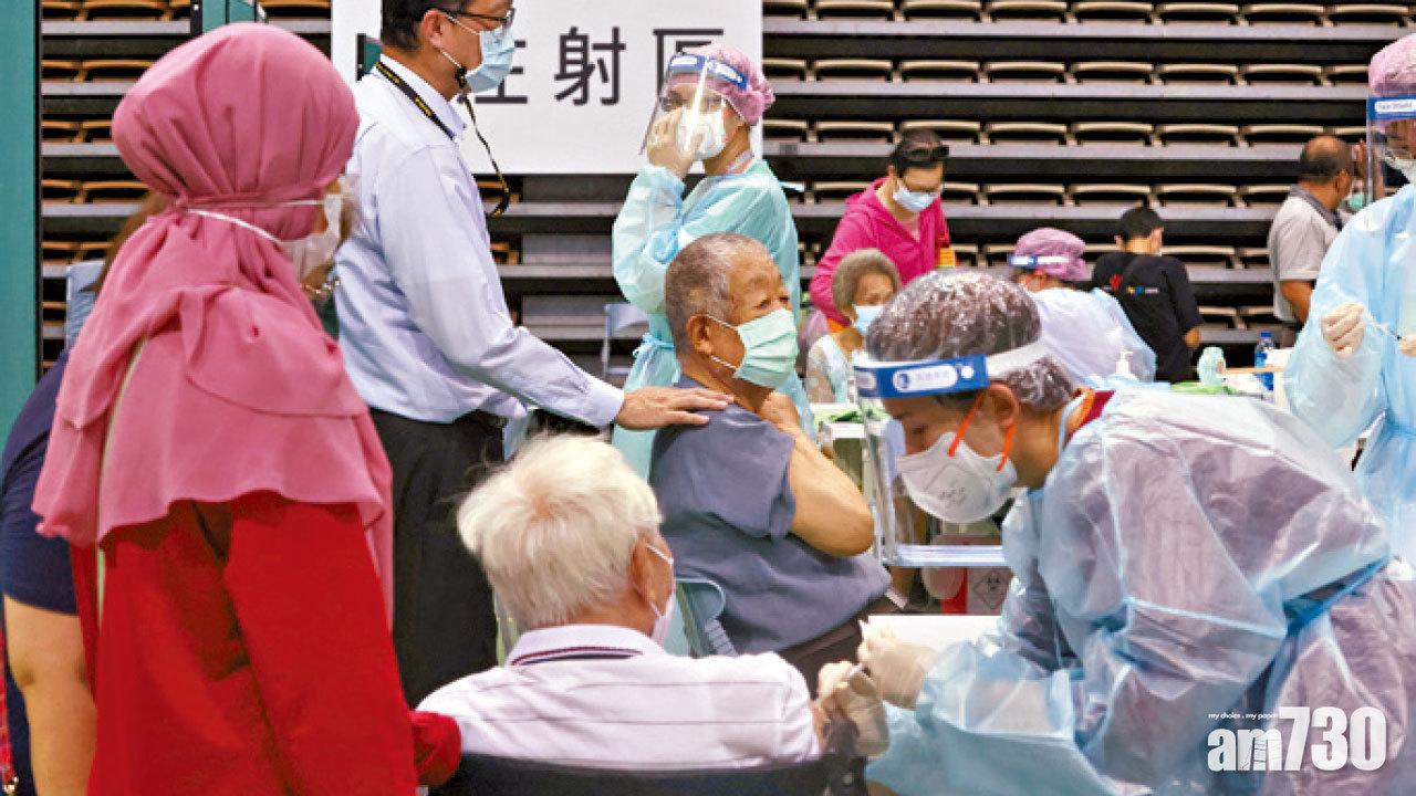 新冠肺炎 台長者開始接種疫苗 九旬翁排隊打針猝死