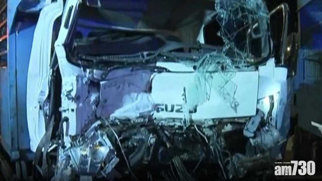 更新｜荃灣凌晨3車相撞1人不治　輕型貨車司機被捕