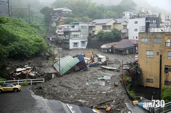 天災｜靜岡縣山泥傾瀉20失蹤2死  被困26小時一對75歲老夫婦獲救 (有片)