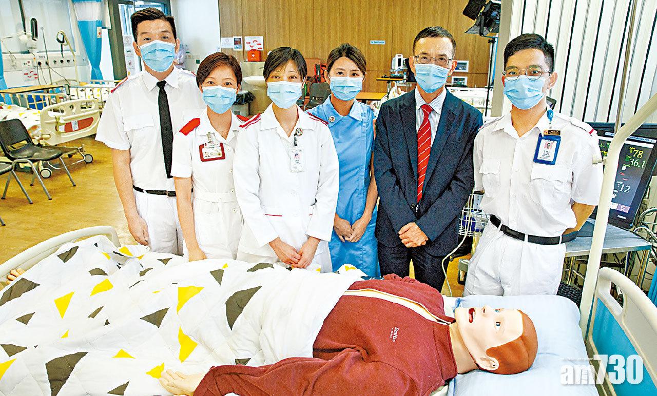 疫情催化 前空姐轉行做學護 冀病人感受關懷