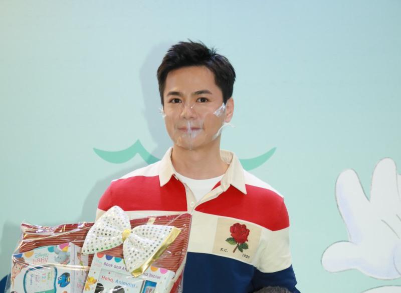 不著重成績 羅子溢希望女兒有品