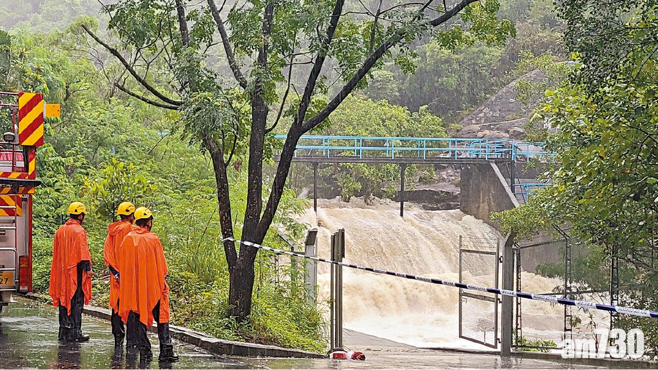 三號風球 男子颱風行馬鞍山遇洪沖走 消防６小時後尋獲遺體