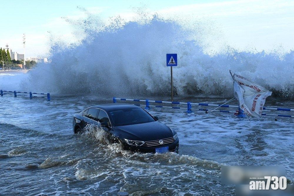 內地打風｜「煙花」浙江平湖再登陸 山東青島掀十幾米巨浪