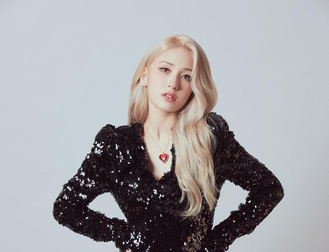 K Pop大戰率先出歌 Somi：這次錄音不用捱罵