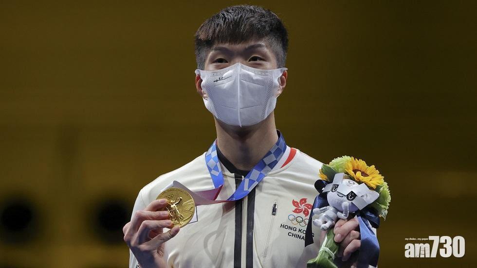 理大向張家朗頒授榮譽博士