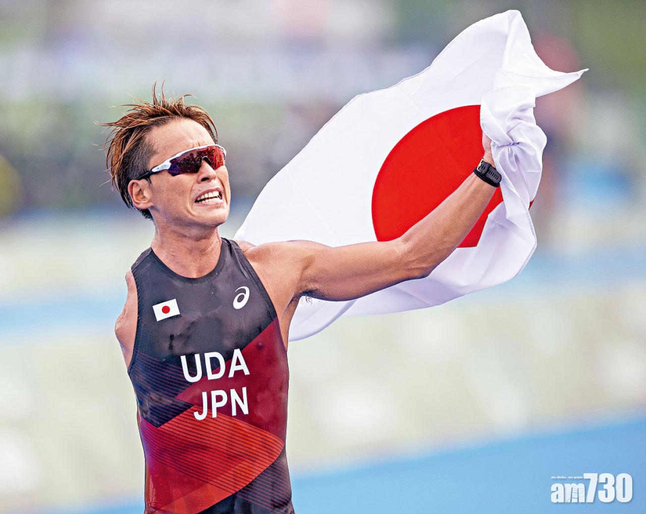 永不放棄 首出戰三項鐵人奪銀 日殘奧鬥士新婚五日斷臂