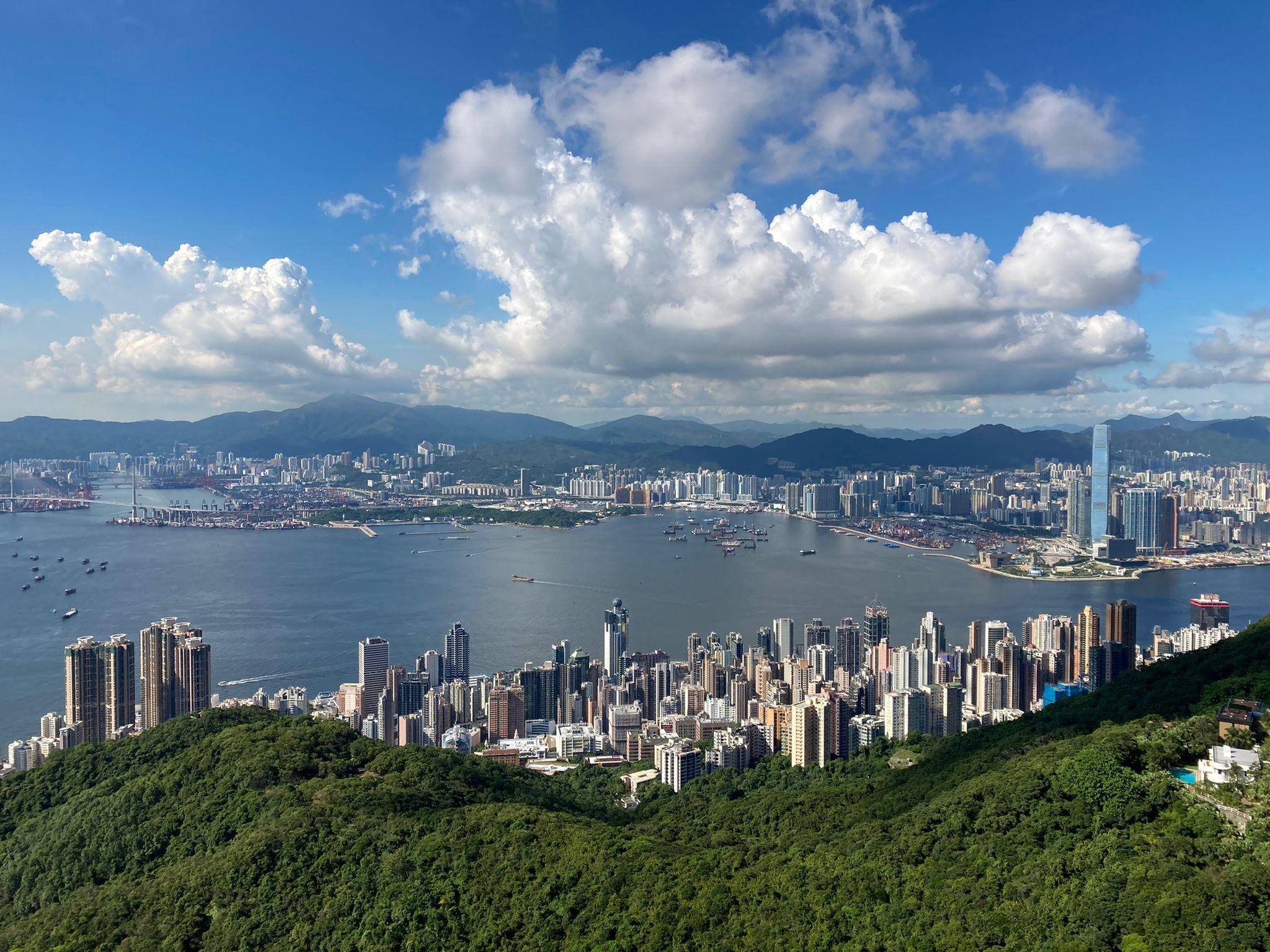 新冠肺炎｜4菲傭來港工作染變種　早前5確診者受疫苗污染