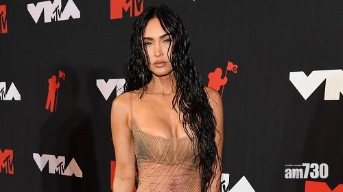 美國MTV頒獎禮｜BTS掃3獎 美瑾透視裙贏晒