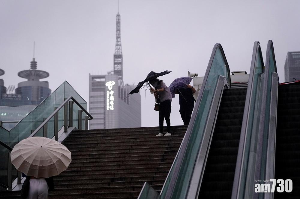 內地打風｜「燦都」料長江口外海徘徊 上海等地強風暴雨