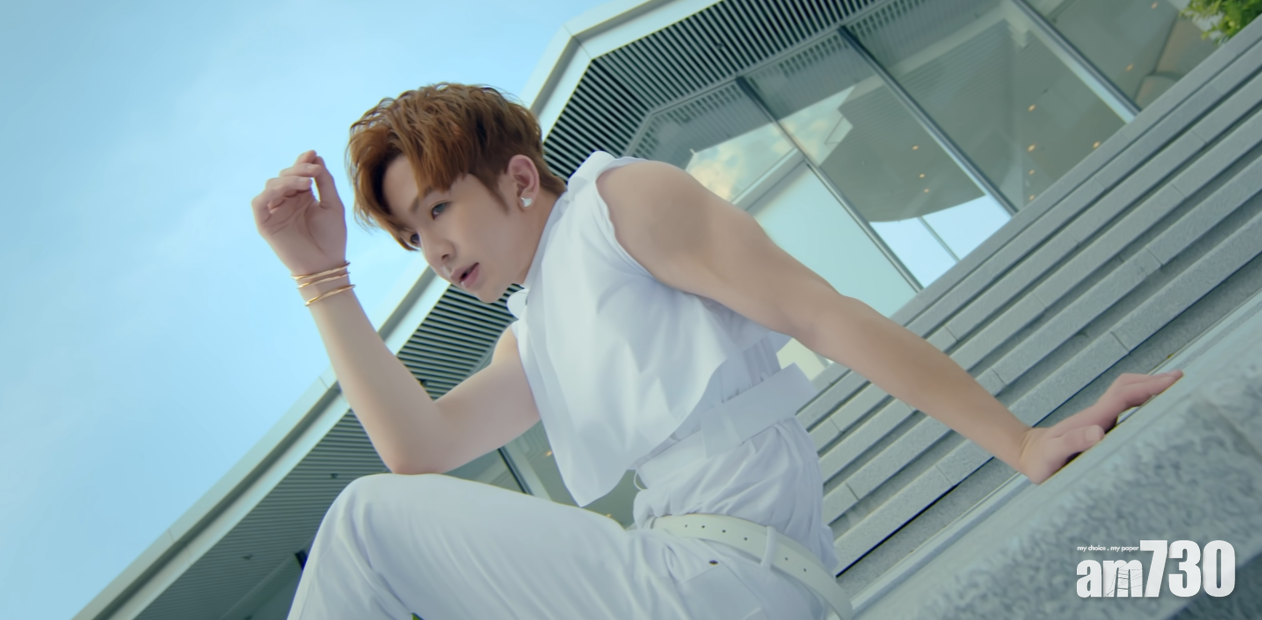 Megahit｜Dance Version MV面世 Anson Lo騷靚手臂