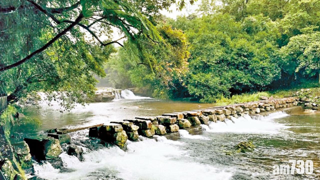 台灣新北山洪暴發 親子郊遊團4死2失蹤