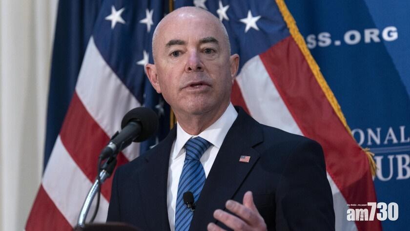 新冠疫苗｜美國土安全部長中招  傳擴大加強劑接種年齡層