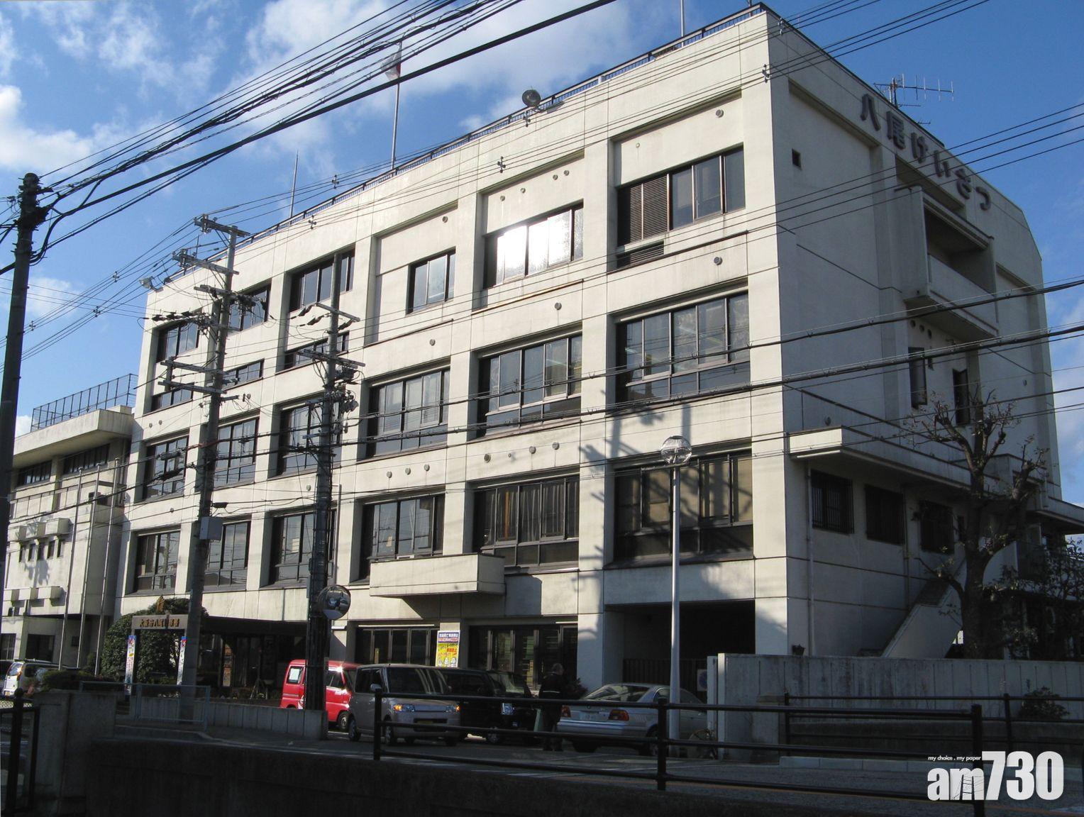 大阪18歲涉猥褻少年抵警署後逃走　7警陪同未上鎖