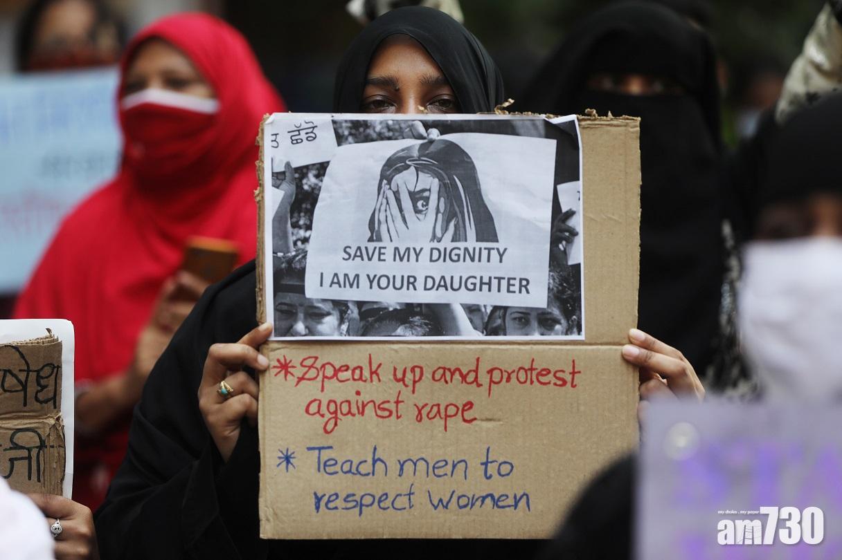 印16歲喪母少女遭400人強姦 生父老公警員都有份 慘絕人寰