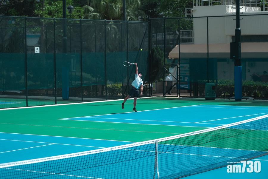 西灣河打網球休息時暈倒　七旬翁送院不治