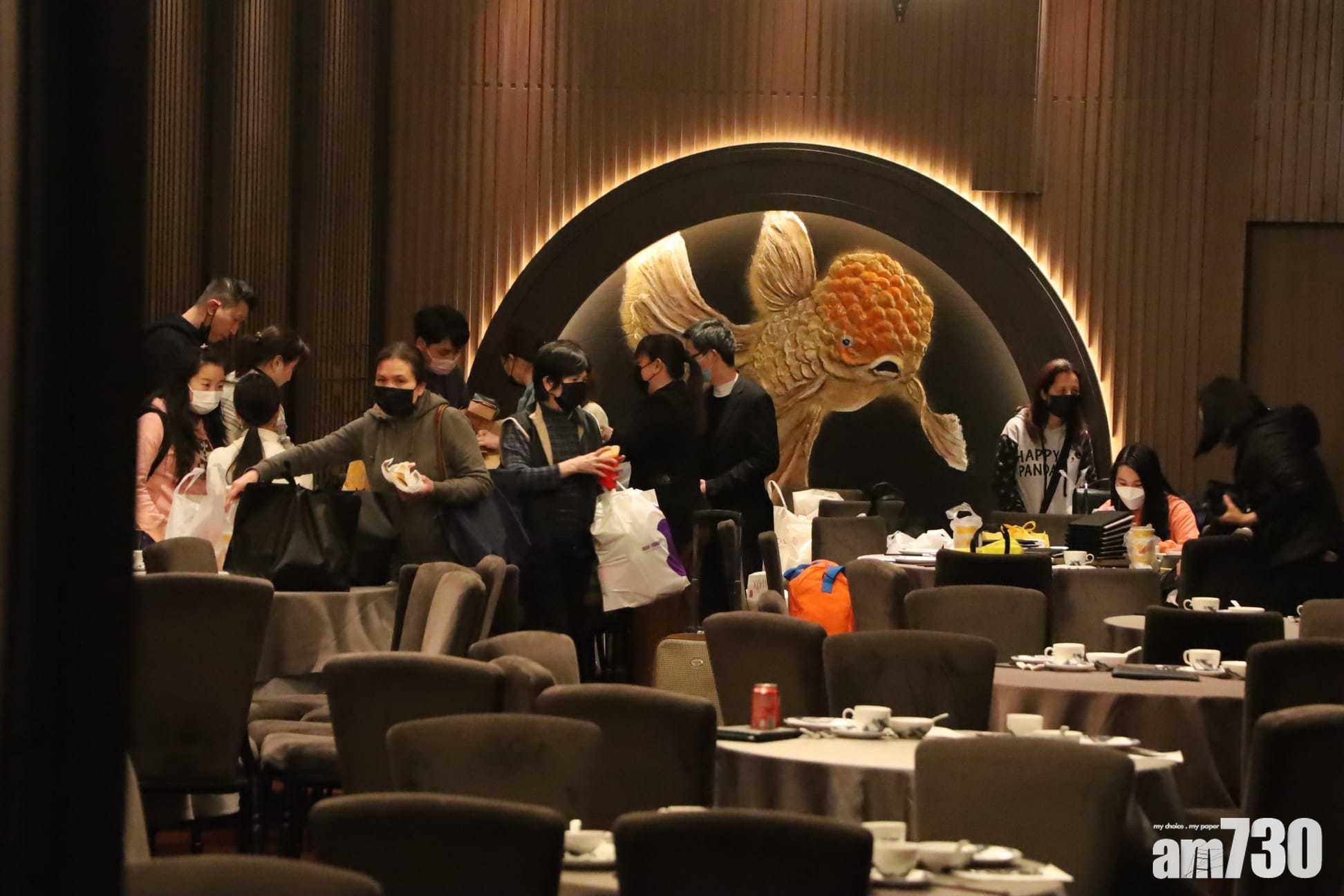 Omicron｜國泰空少疑望月樓傳染兩人　再有免檢疫機組初確　澤安邨及堅尼地城齊封區