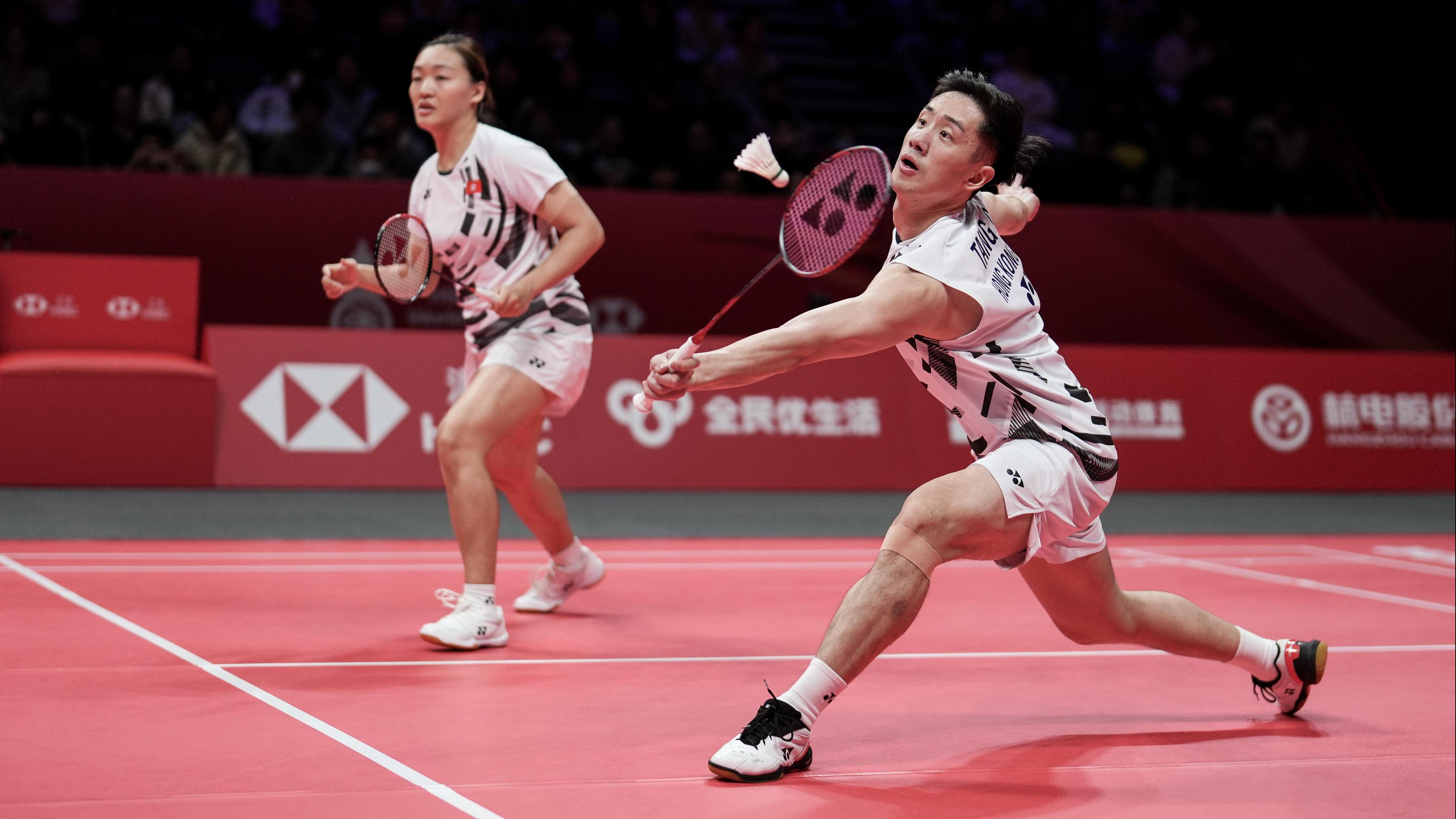 羽毛球亞錦賽｜「鄧謝配」重組闖八強 伍家朗李卓耀一輪遊