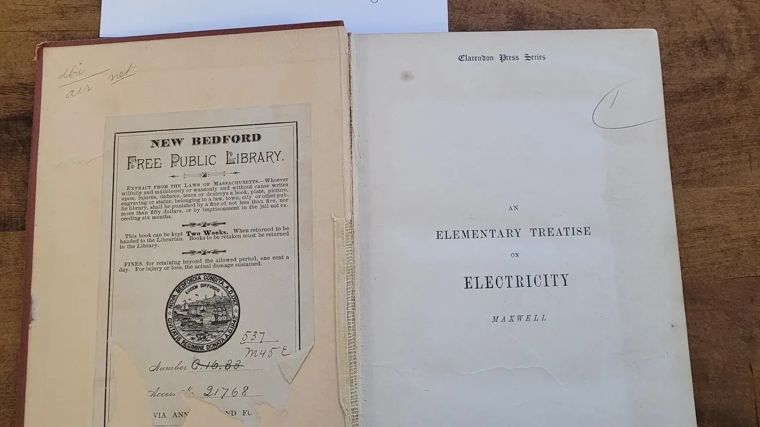 馬克士威發表的《基礎電力學》