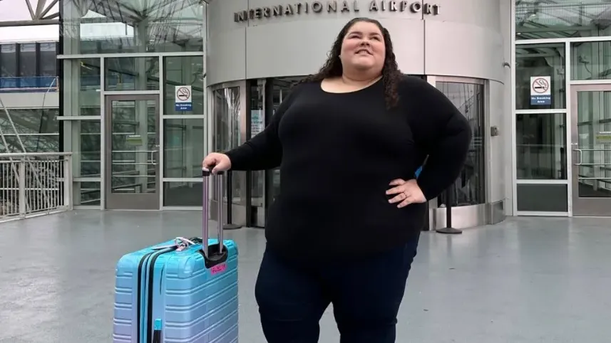 特大碼網紅買兩張機票想舒服坐堅拒讓座 網民：你好自私！